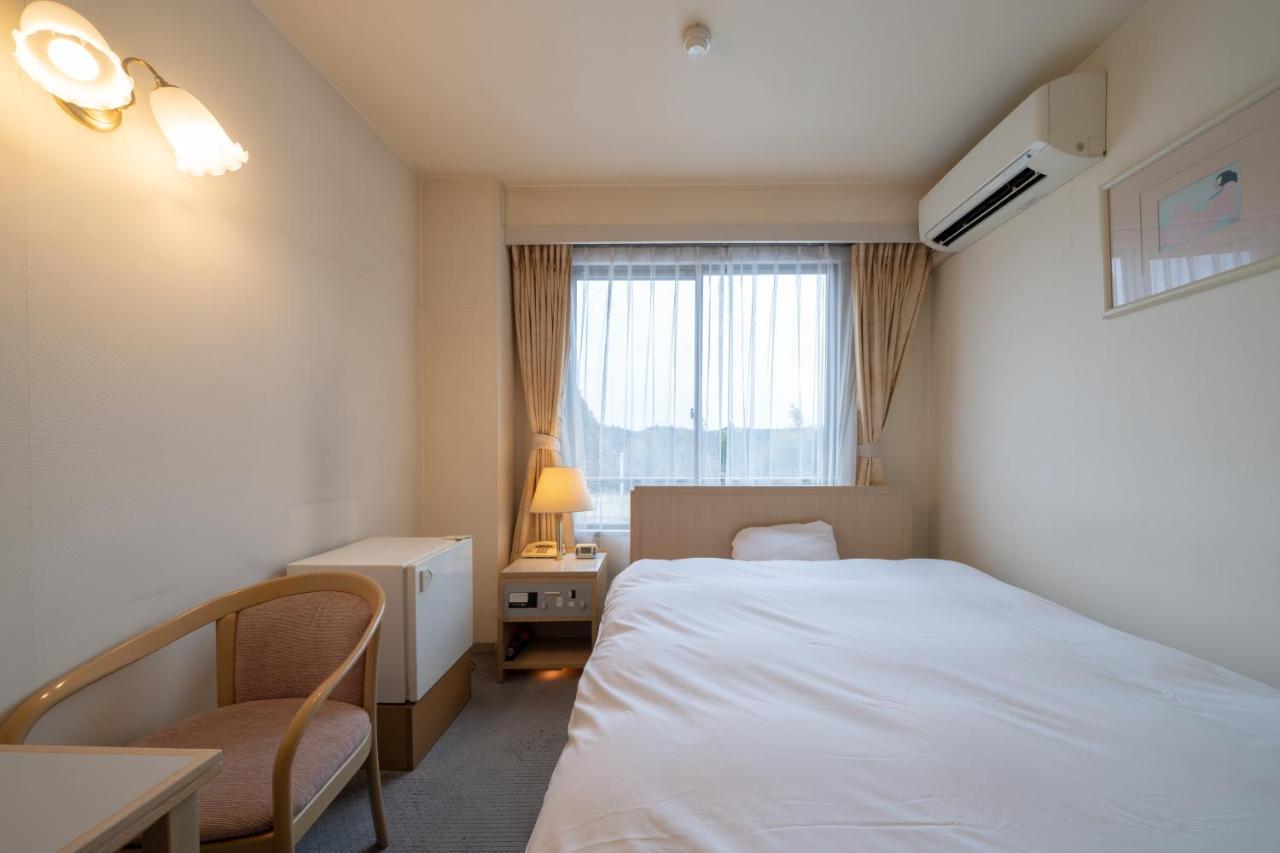 Kitsuregawa Country Club & Bihada Onsen Hotel Kitsuregawa Sakuyama Экстерьер фото